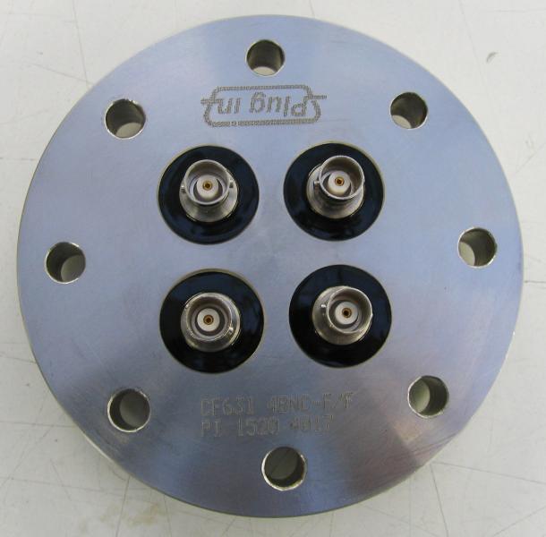 4 BNC Connectors on DN63 CF flange