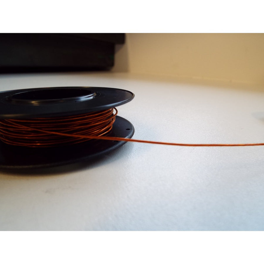 UHV KAPTON WIRE 0.6mm. COPPER CONDUCTOR ,4KV, SINGLE STRAND,LENGTH 10m